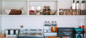 ARCA NOVA GUEST HOUSE & HOSTEL