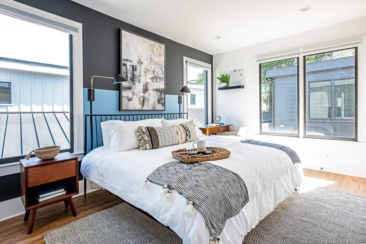 Straight Up by Minty Living