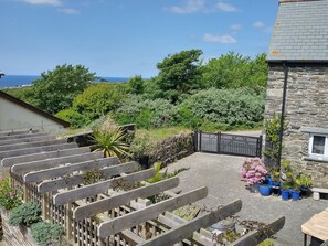 Feriehus | Overnatningsstedets område