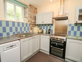 Fridge, dishwasher, electric kettle, toaster