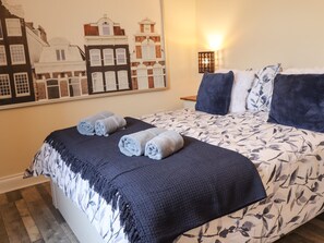 3 Schlafzimmer, individuell dekoriert, individuell eingerichtet