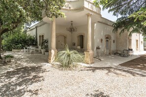 Garden - Villa Manfredi by Wonderful Italy (Fasano)