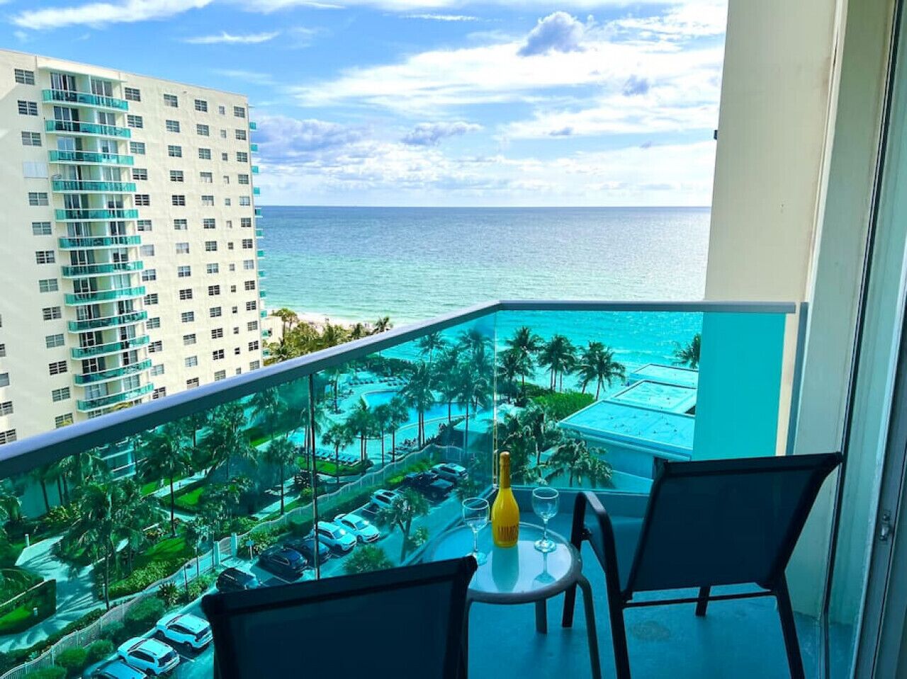 Ocean View Modern Condo w/Beach Access