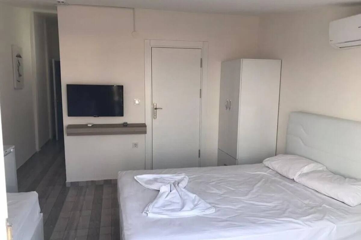 Standardzimmer | Schreibtisch