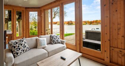 Holiday Memories made here: Hot Tub & Sunset Views