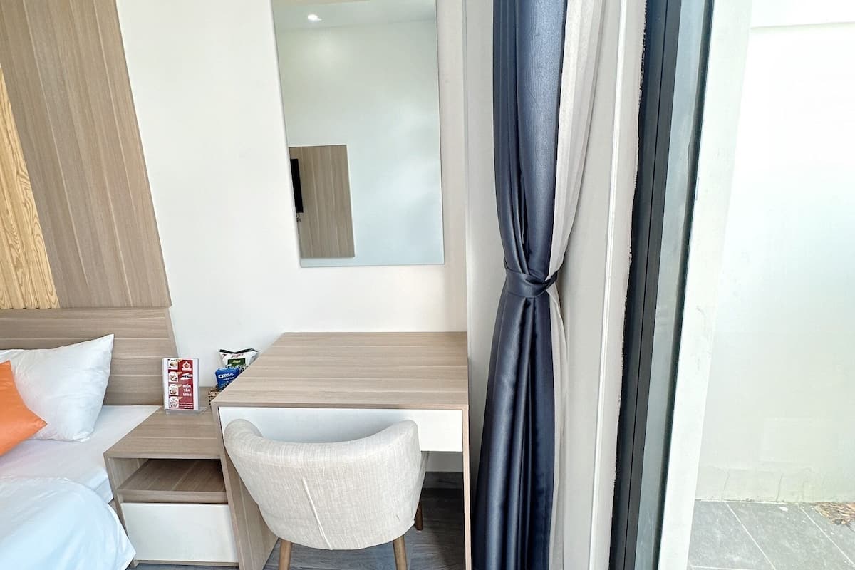 Bộ đồ giường cao cấp, chăn bông, nệm Select Comfort 