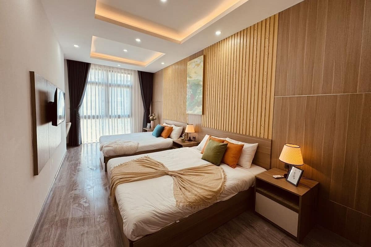1 bedroom, premium bedding, down duvets, Select Comfort beds