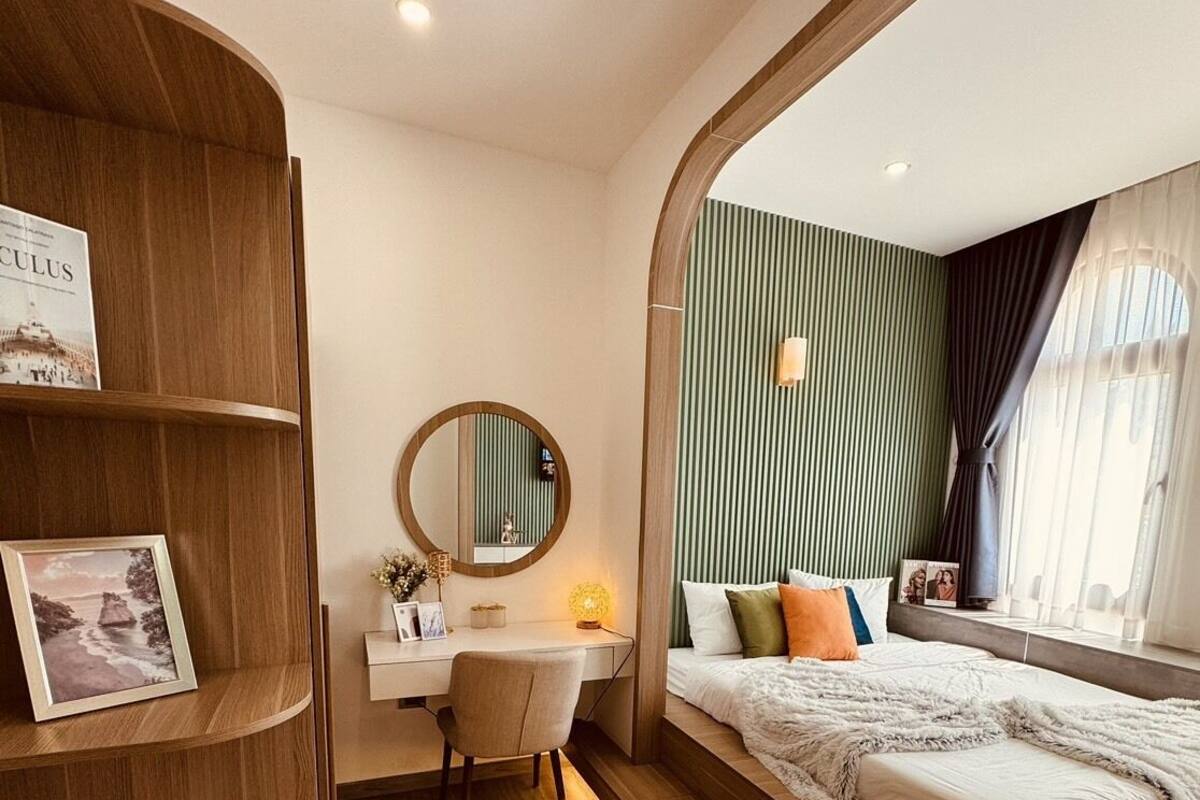 1 bedroom, premium bedding, down duvets, Select Comfort beds