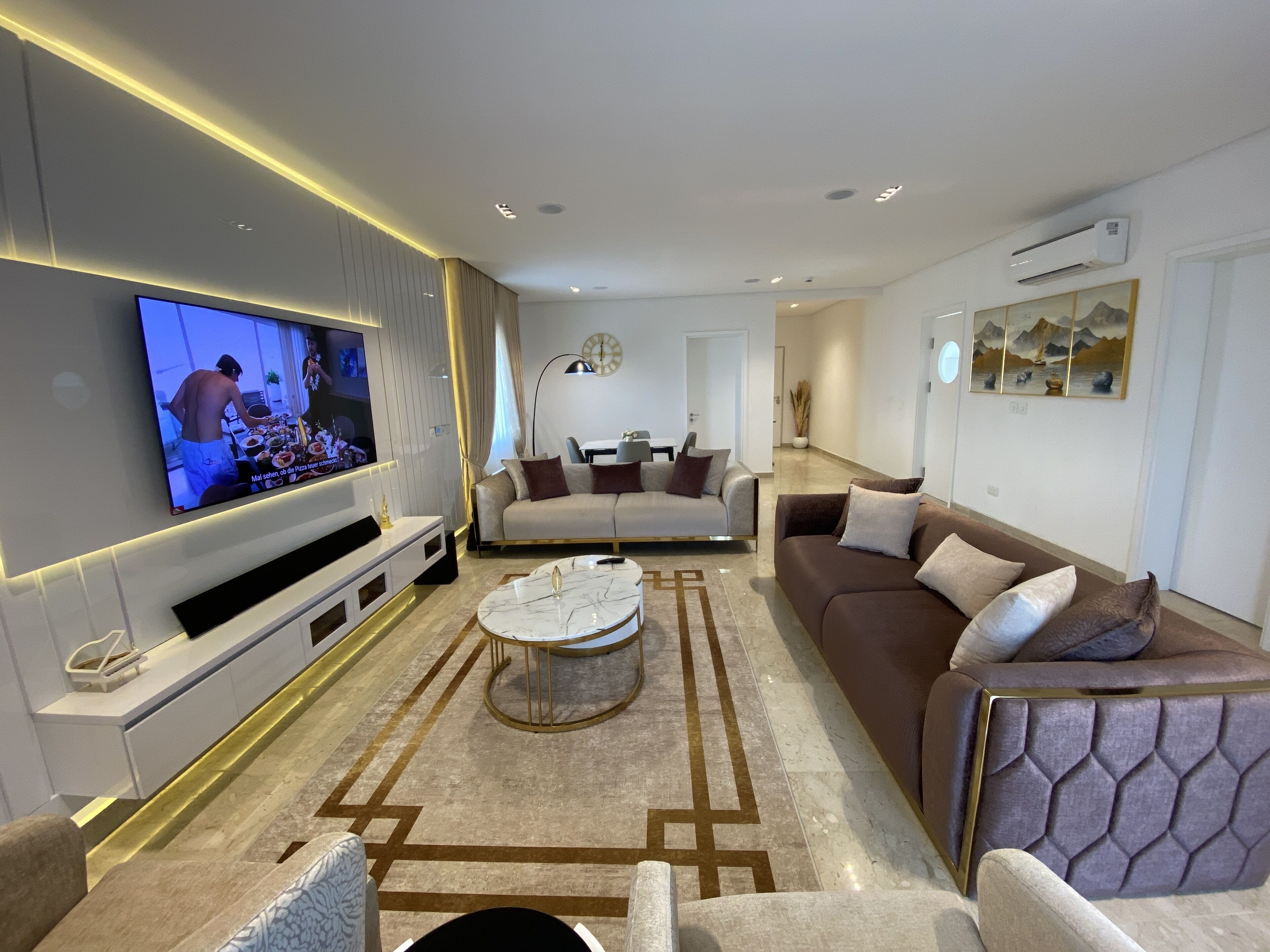 Luxury Condo | 2 bedrooms, premium bedding, laptop workspace, free WiFi