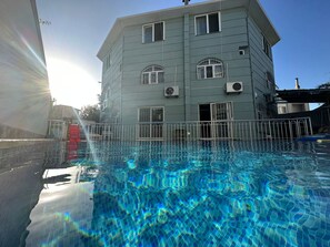 Familiekamer | Hypoallergeen beddengoed, een bureau, verduisterende gordijnen