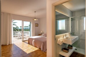 3 habitaciones, tabla de planchar con plancha y wifi gratis 