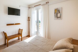 4 chambres, fer et planche à repasser, Wi-Fi gratuit, draps fournis