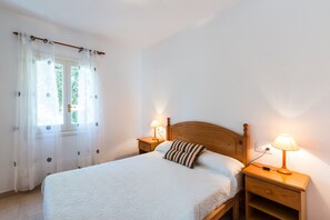 2 sovrum, värdeförvaringsskåp på rummet och strykjärn/strykbräda