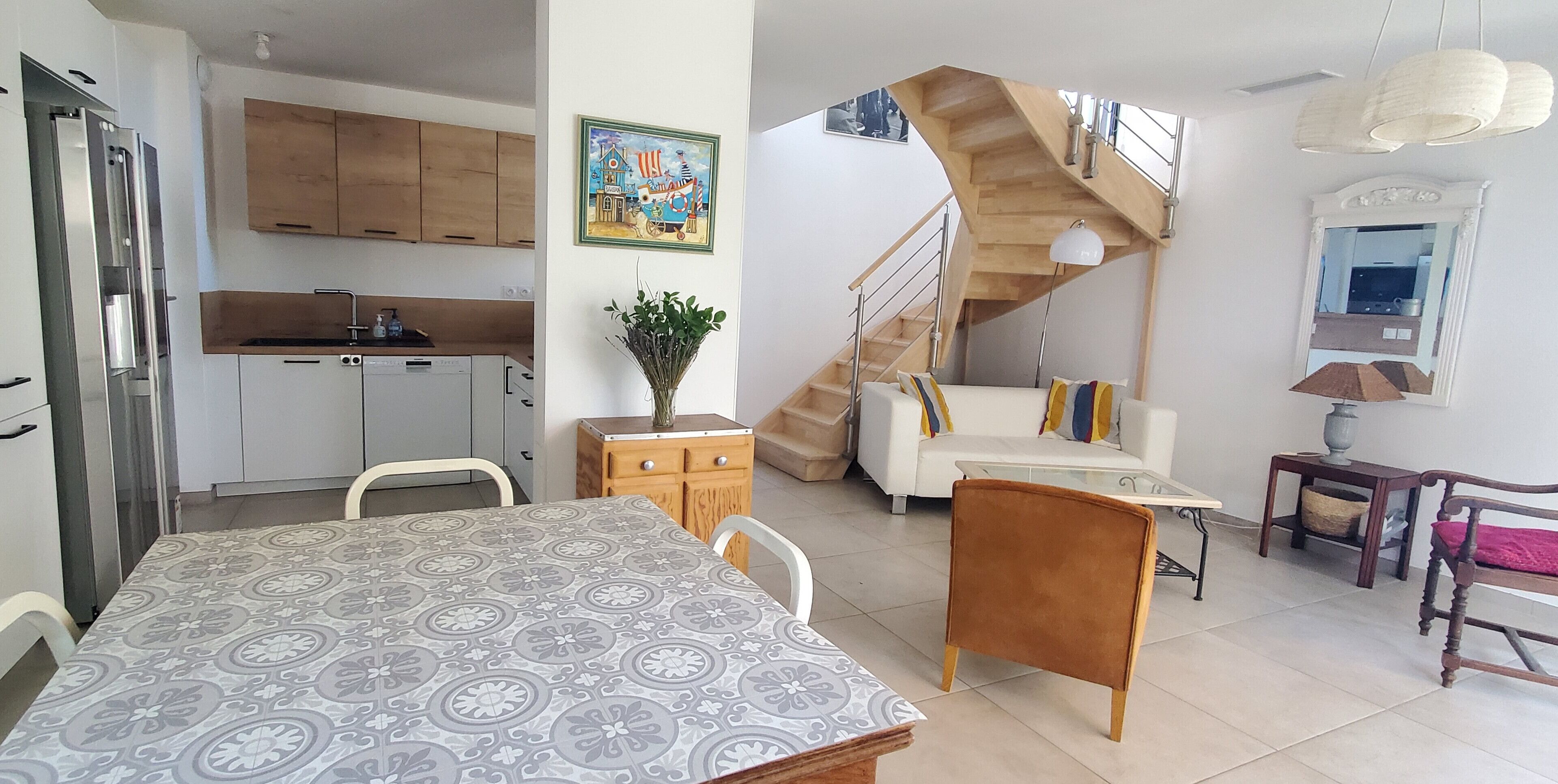 New house with garden and sea view in Fréjus