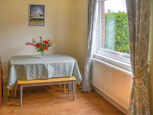 3 bedroom accommodation in Lesbury, near Alnmouth