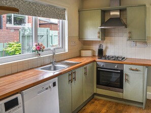 Geschirrspüler, Hochstuhl