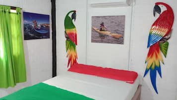 Baita familiare, 2 camere da letto, lato spiaggia | 2 camere, Wi-Fi gratuito, lenzuola