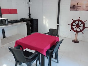 家庭小屋, 2 間臥室, 海濱 | 用餐區