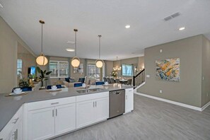 Interior - 9 bedrooms/ 5 Bathrooms/ Storey Lake (2854 BD) (Kissimmee)