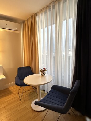 Deluxe-Studiosuite, 1 King-Bett und Schlafsofa, Meerblick, Turm