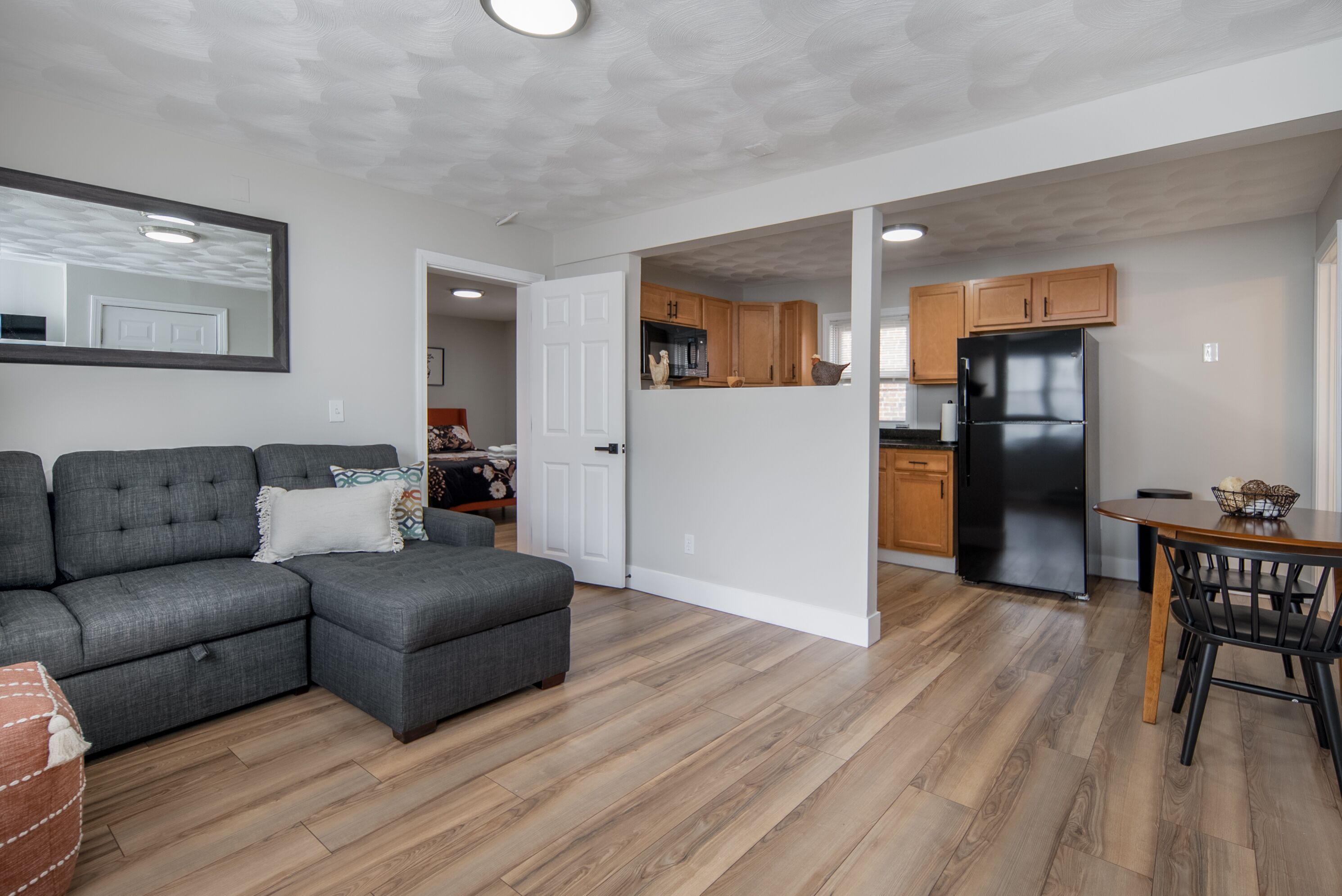 1st Floor 1 Bedroom Condo!