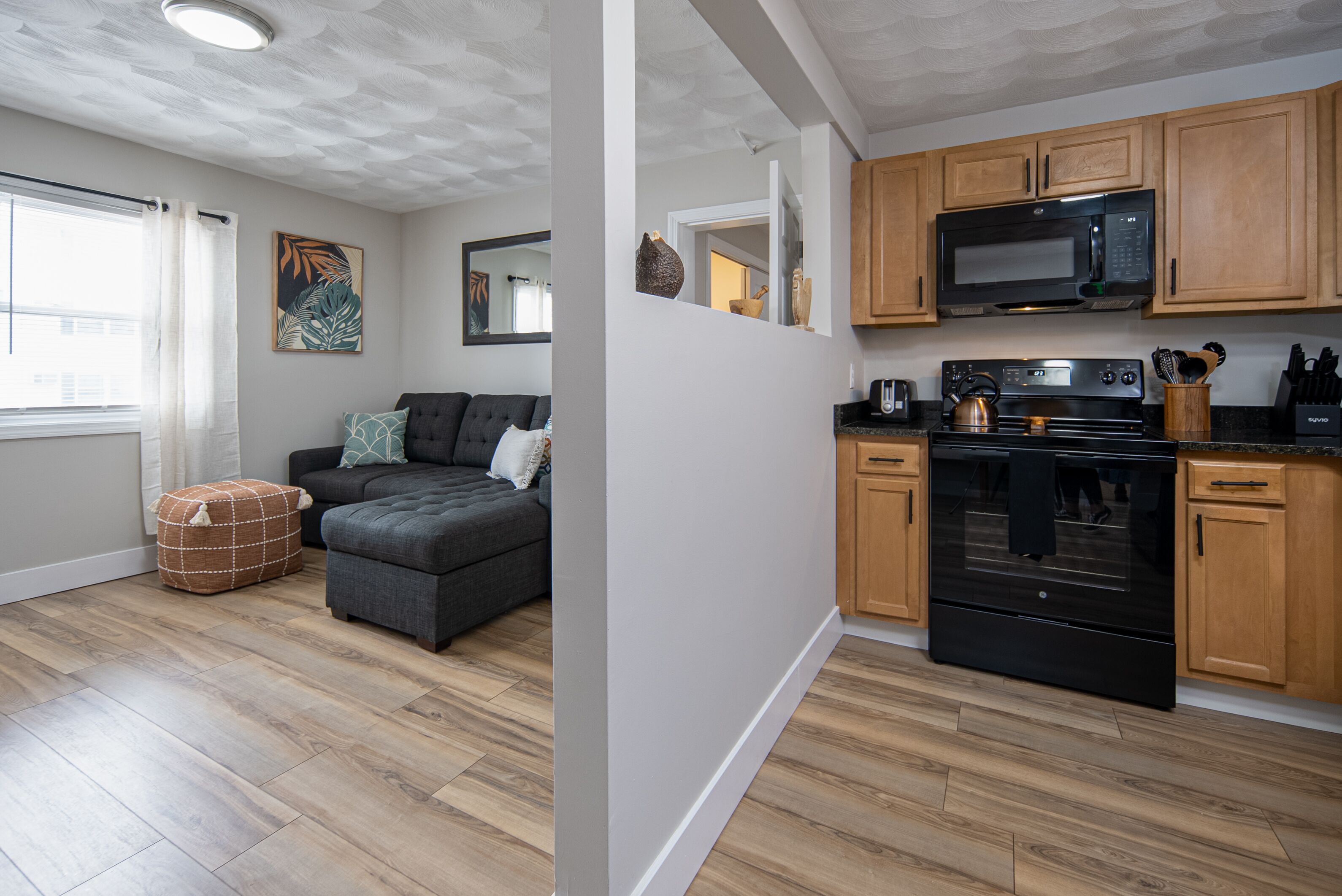 1st Floor 1 Bedroom Condo!