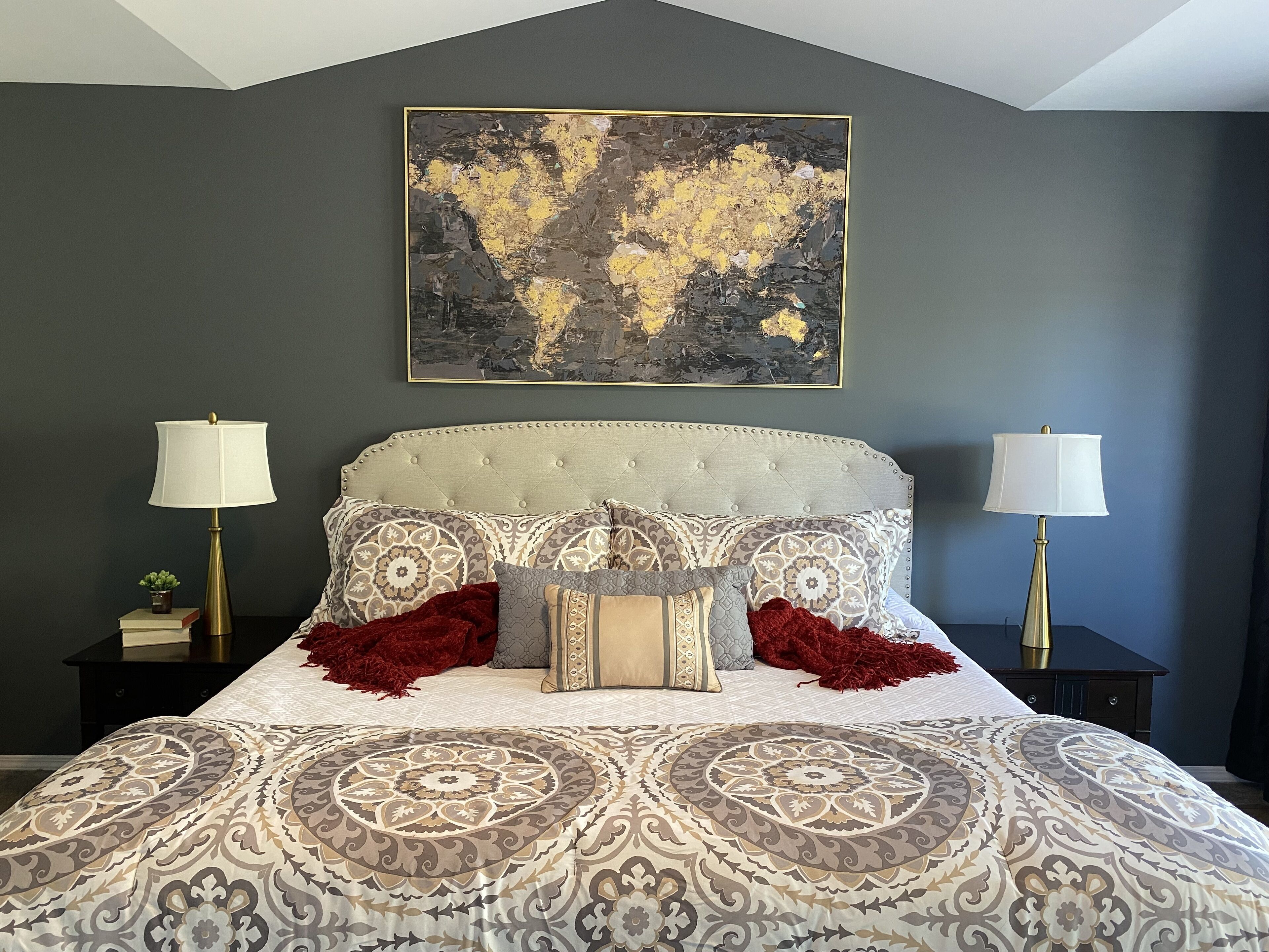 Pet and Family Friendly House - Great Location- 30 Minutes to Downtown