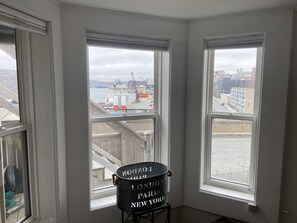 Interior - Heritage Gem: Sweeping Harbor Views, Pvte. Parkingv (St. John's)