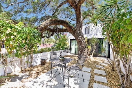 Villa | 1 bedroom, Internet