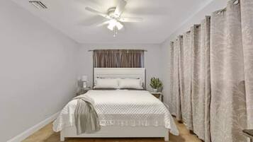 3 bedrooms, Internet