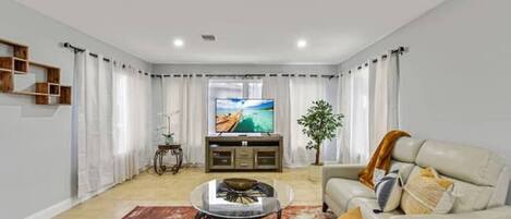 Vila | 3 kamar tidur dan internet