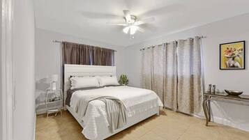 Villa | 3 bedrooms, Internet