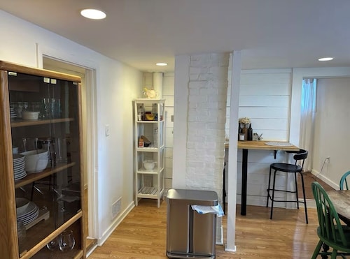 Kingston 3 Bedroom 1 Bath Near the Rondout