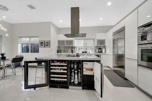 別墅 | 5 間臥室、網路服務