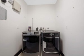 Villa | 5 bedrooms, Internet - Miami Luxury Escape in Miami (Miami)