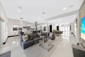 Villa | 5 bedrooms, Internet - Miami Luxury Escape in Miami (Miami)