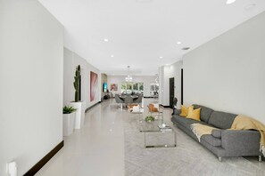 Villa | 5 bedrooms, Internet - Miami Luxury Escape in Miami (Miami)