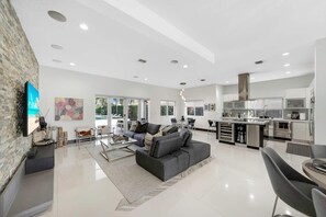 빌라 | 5 개의 침실, 인터넷