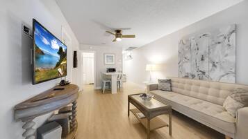 Apartment | 2 bedrooms, Internet