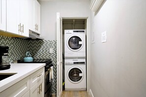 Apartment | 2 bedrooms, Internet