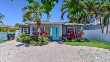 Villa | 2 Schlafzimmer, Internetzugang