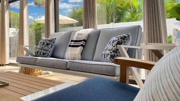 Villa | 2 bedrooms, Internet