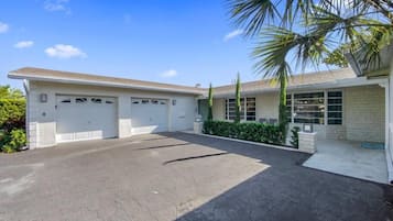 Villa | 2 Schlafzimmer, Internetzugang