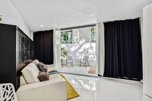 Apartment | Internet - Hammock 3 in Fort Lauderdale (Fort Lauderdale)