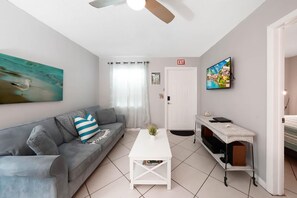 公寓 | 2 間臥室、網路服務