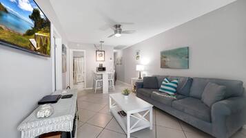 Apartment | 2 bedrooms, Internet