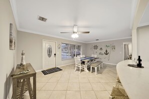 Villa | 3 bedrooms, Internet