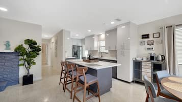 Villa | 2 bedrooms, Internet