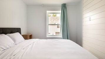 3 Schlafzimmer, Bügeleisen/Bügelbrett, Reisekinderbett, WLAN