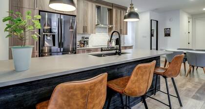 Most beautiful condo 101 in Bromont Vieux